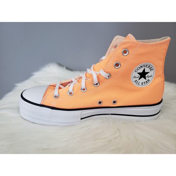NEW Size 9.5 Converse Chuck Taylor All Star Sneakers Peach Beam A04392C Platform - Picture 2 of 6